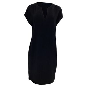 Theory Saturnina Split-Neck Shift Dress in Black Polyester